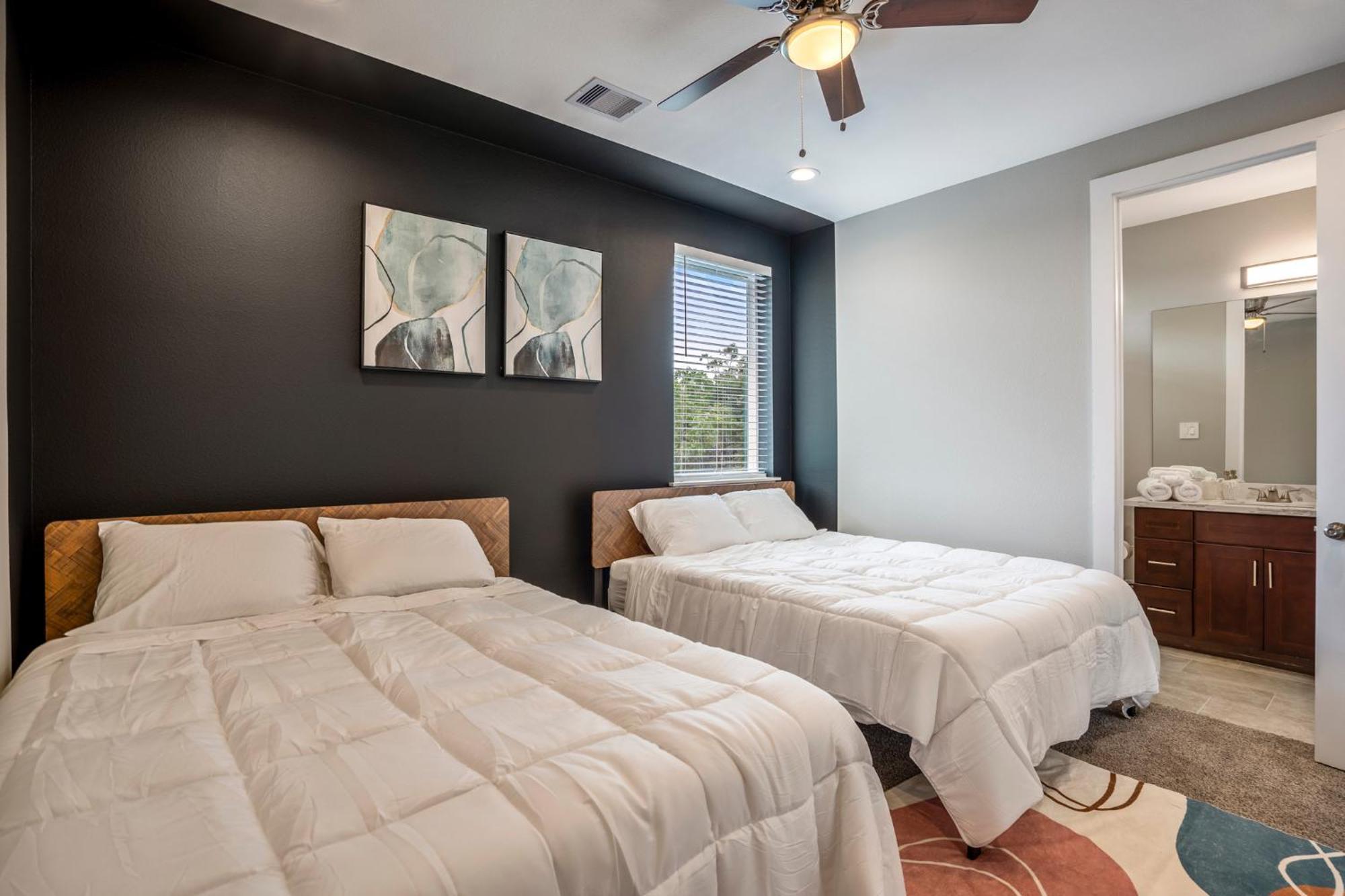 Spacious 3 Bed House Near Md Anderson With Free Parking & Wi-Fi Houston Bagian luar foto
